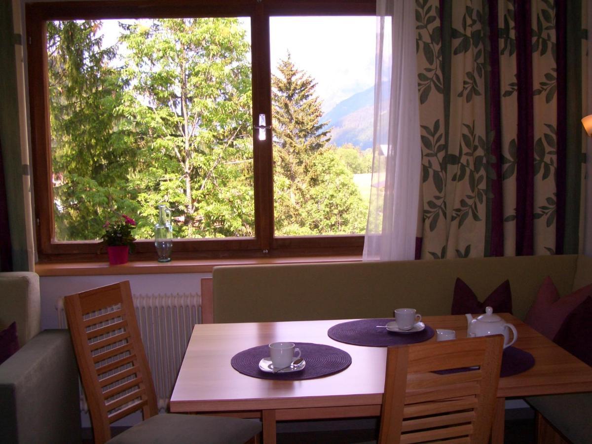Haus Alpina Apartment Haeselgehr ภายนอก รูปภาพ