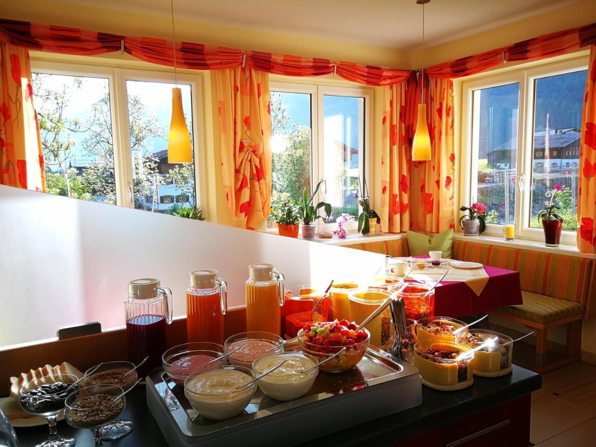 Haus Alpina Apartment Haeselgehr ภายนอก รูปภาพ