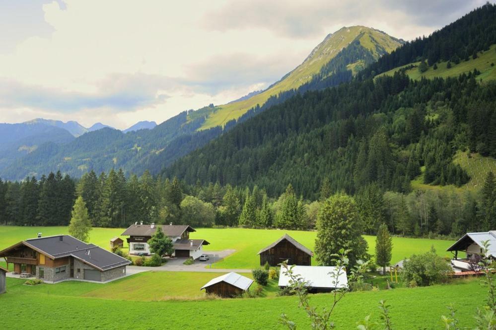 Haus Alpina Apartment Haeselgehr ภายนอก รูปภาพ