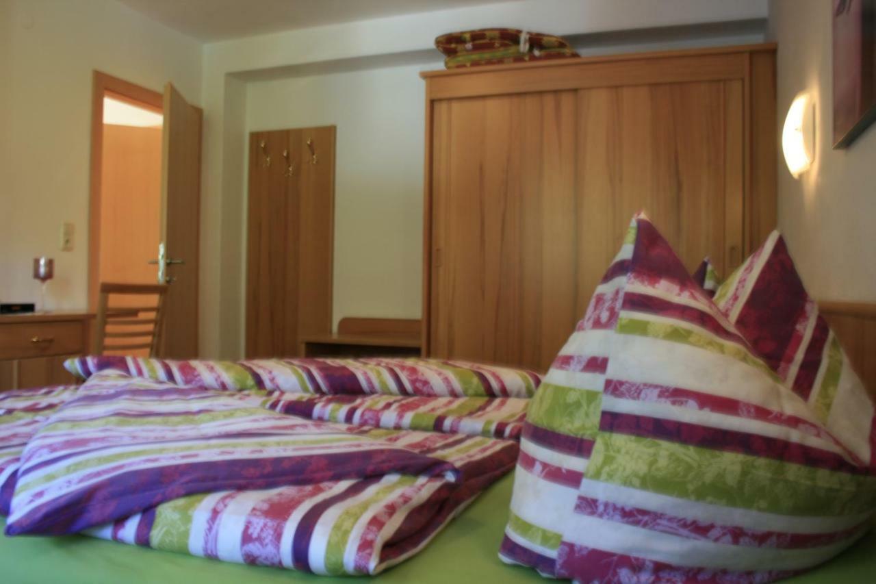 Haus Alpina Apartment Haeselgehr ภายนอก รูปภาพ