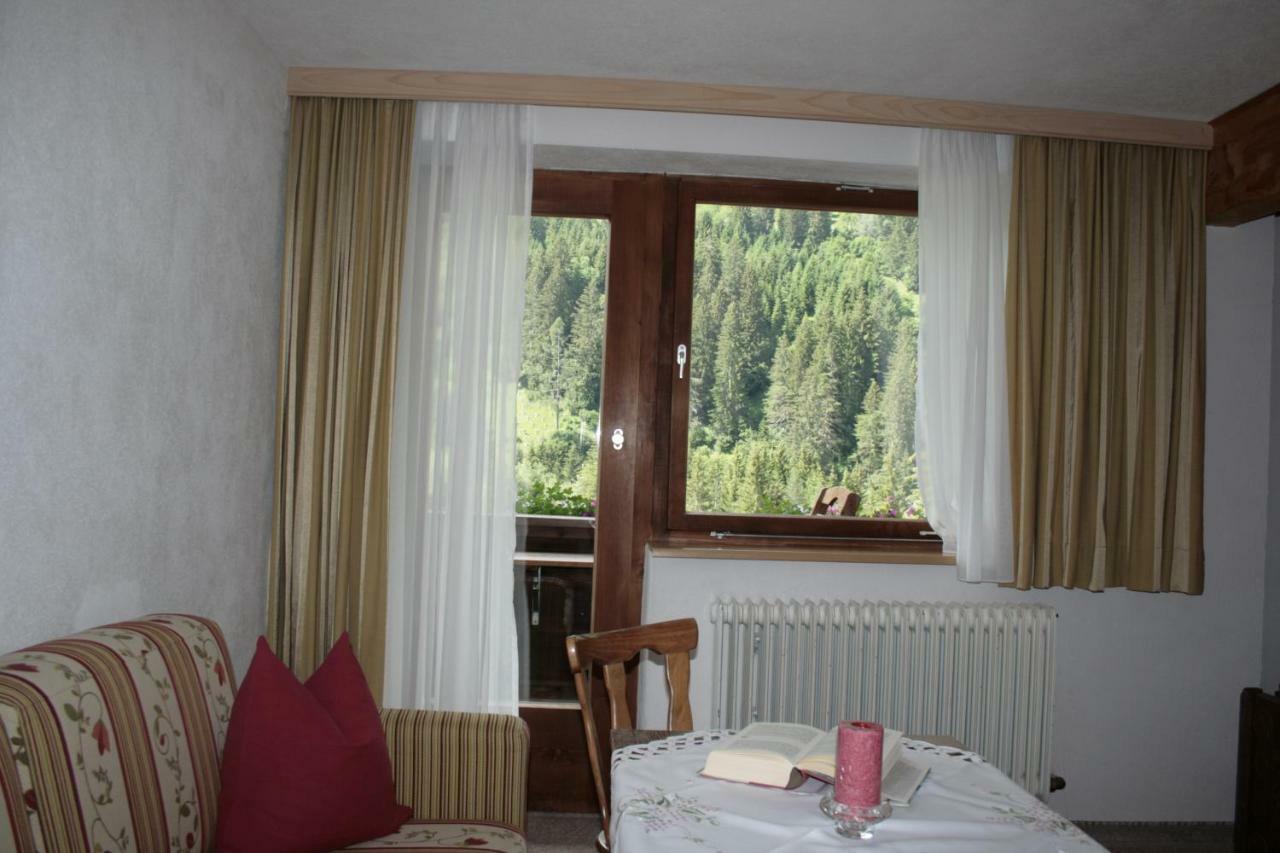 Haus Alpina Apartment Haeselgehr ภายนอก รูปภาพ